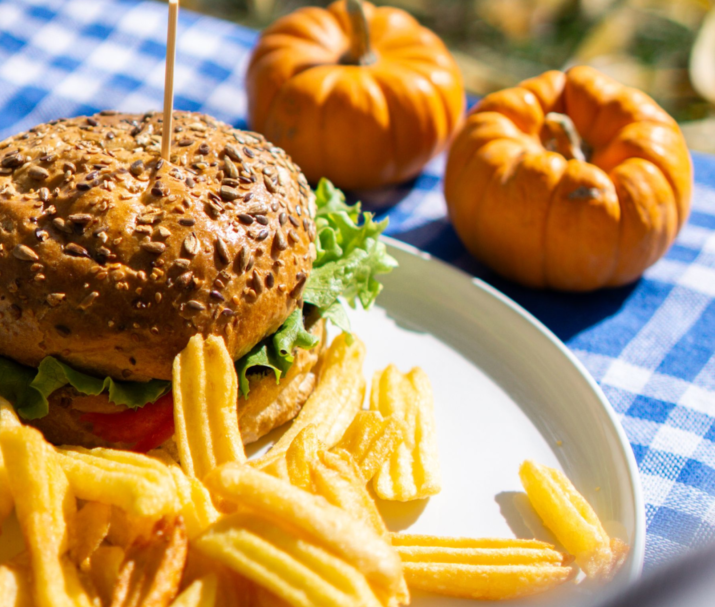 fall_lunch